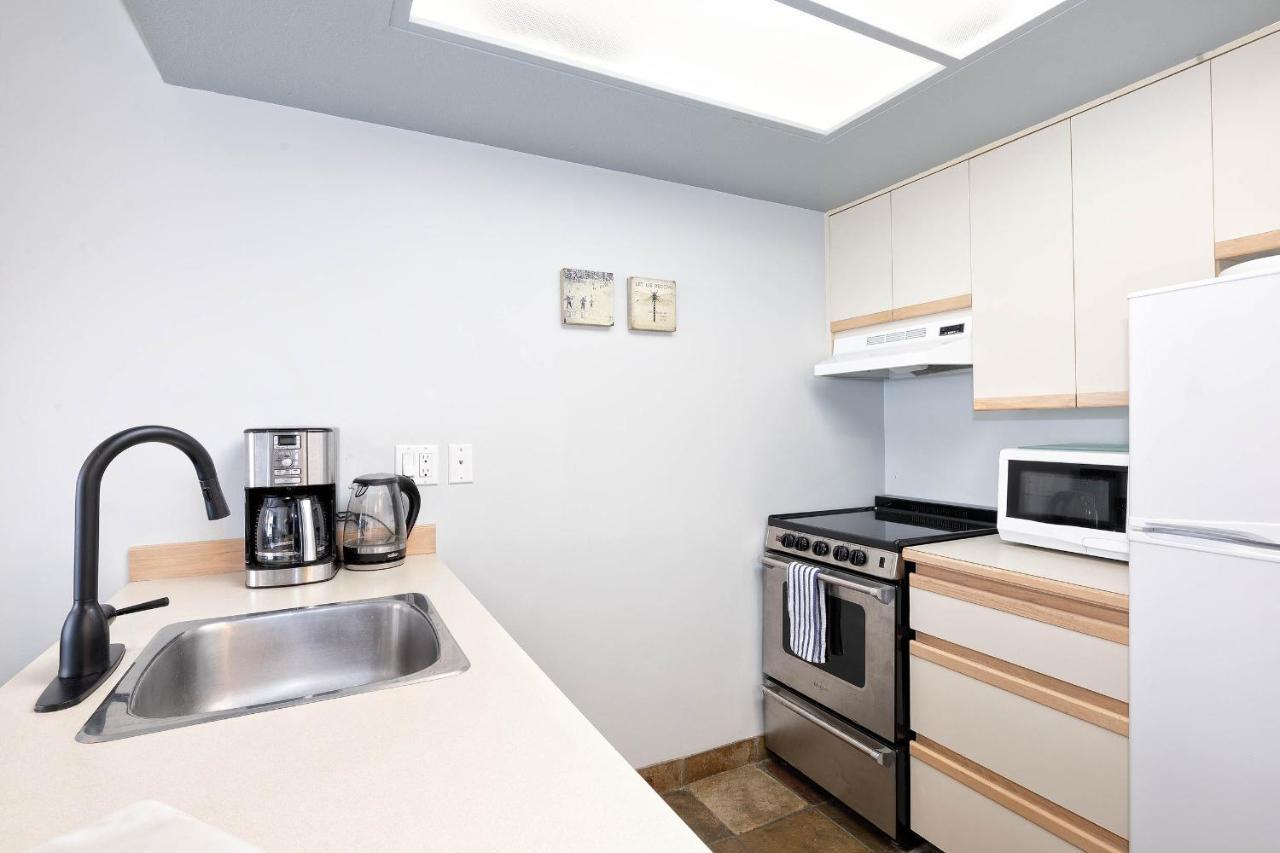 The Marquise By Whistler Premier Apartment ภายนอก รูปภาพ