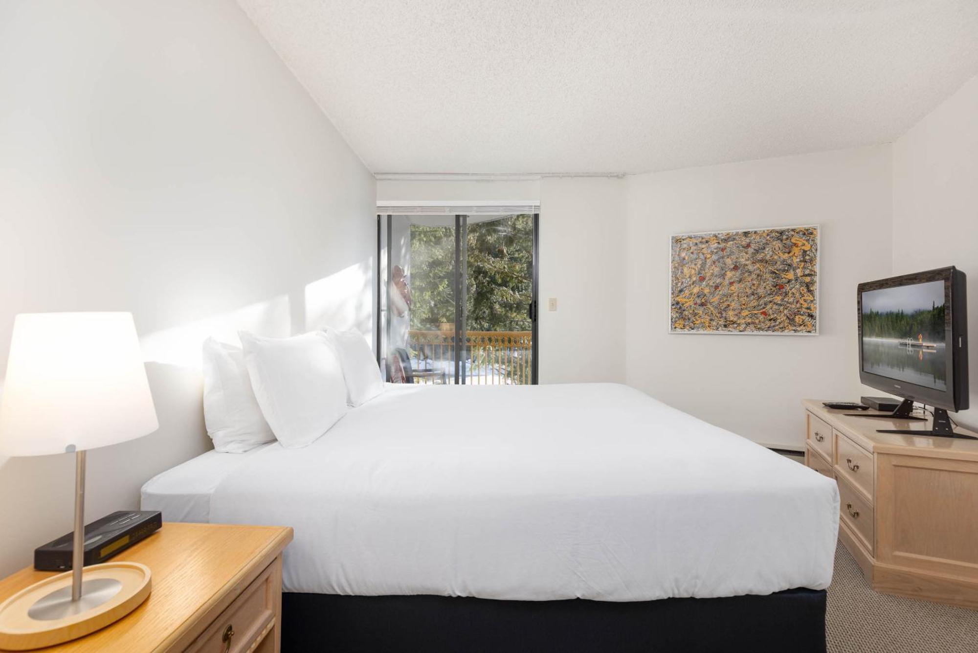 The Marquise By Whistler Premier Apartment ภายนอก รูปภาพ
