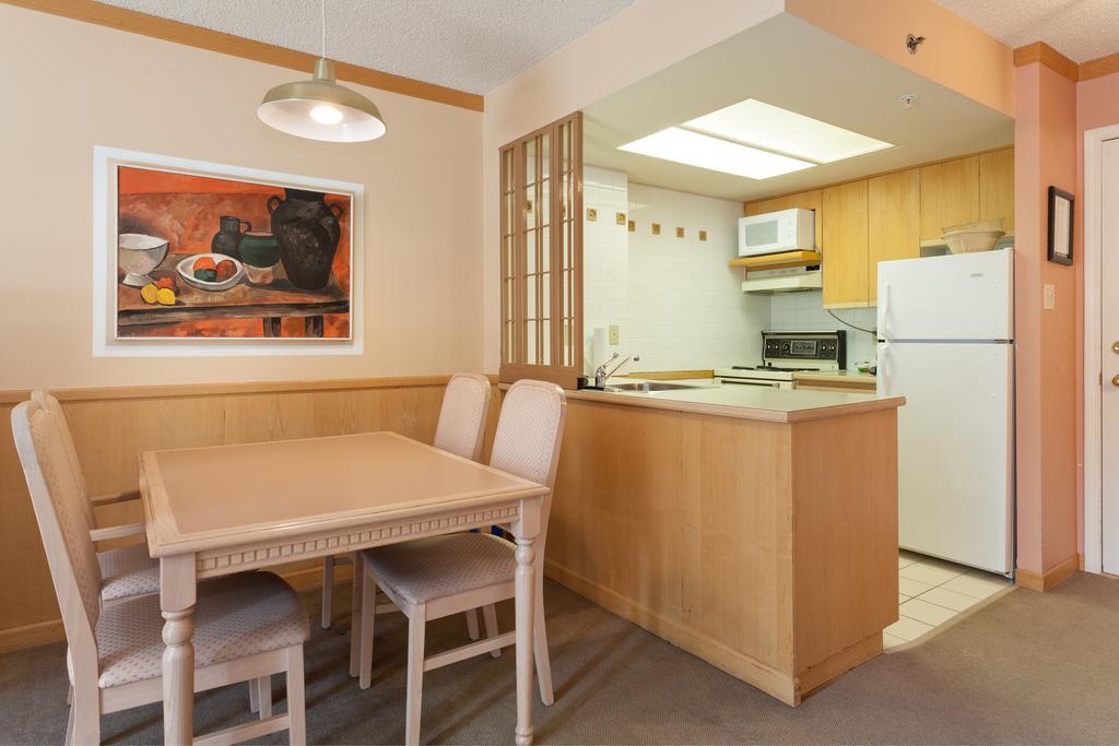 The Marquise By Whistler Premier Apartment ภายนอก รูปภาพ